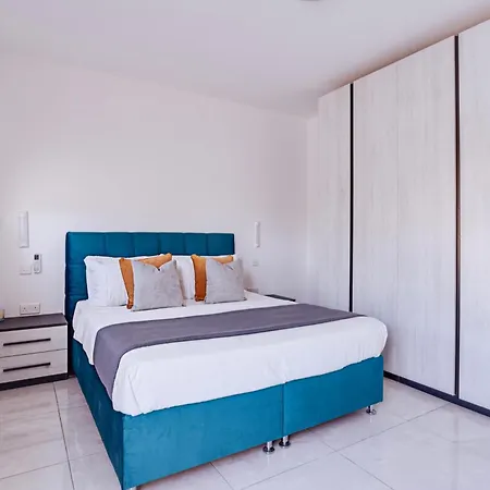 Lejlighed Modern 2 Bedroom With Balcony - Xemx