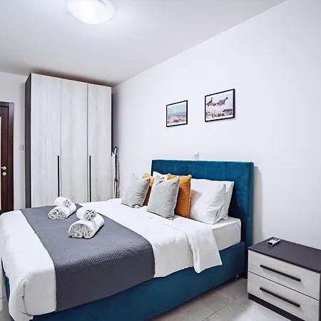 Modern 2 Bedroom With Balcony - Xemx Gzira