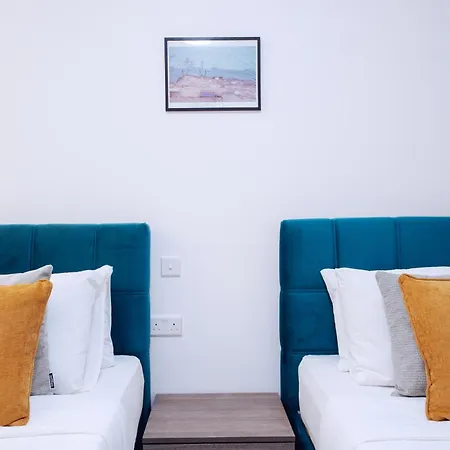 Modern 2 Bedroom With Balcony - Xemx