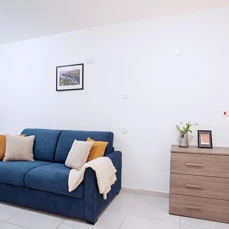 Modern 2 Bedroom With Balcony - Xemx * Gzira
