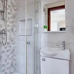 Apartment Modern Two Bedroom In Xemx By Malta Sunnylets