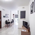 Modern Two Bedroom In Xemx By Malta Sunnylets * Gzira