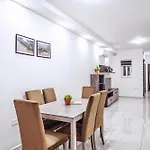 Modern Two Bedroom In Xemx By Malta Sunnylets Apartment *
