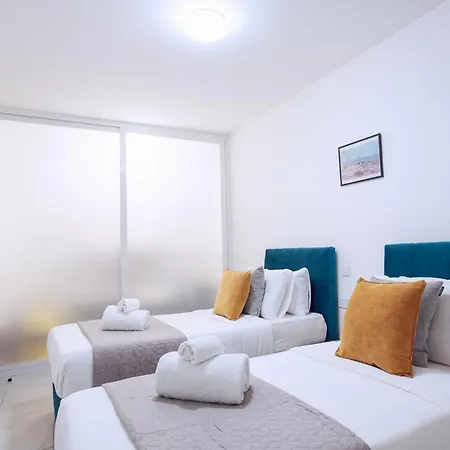 Modern 2 Bedroom With Balcony - Xemx