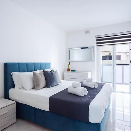 Modern 2 Bedroom With Balcony - Xemx Apartman Gżira