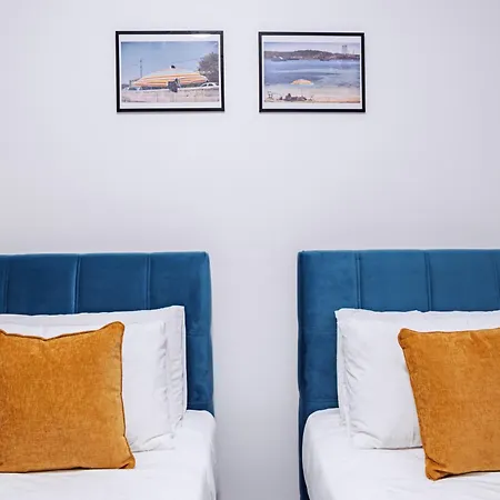 Apartman Modern 2 Bedroom With Balcony - Xemx *