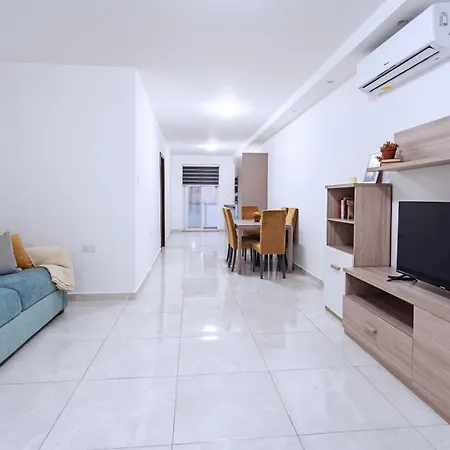 Modern Two Bedroom In Xemx By Malta Sunnylets Apartamento