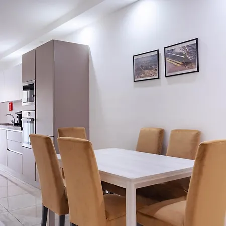 Modern Two Bedroom In Xemx By Malta Sunnylets Apartment